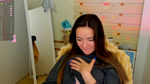 Snapshot of allana_dream chatting on 12/29/24, 05:12 Allana online show from 12/29/24, 05:12
