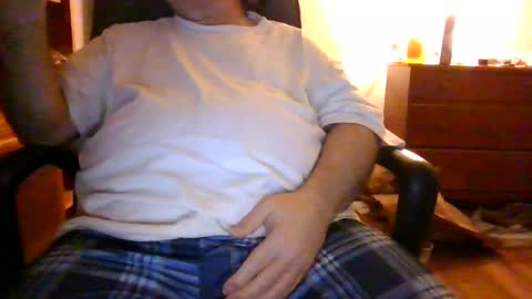 Snapshot of allanastar chatting on 02/17/25, 11:09 AllanaStar online show from 02/17/25, 11:09