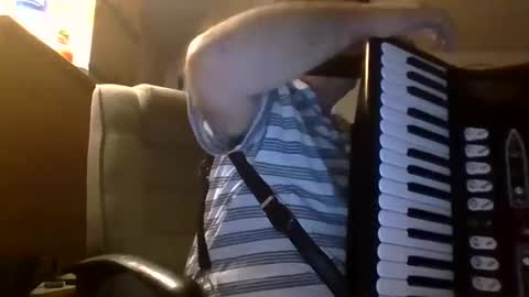 Snapshot of allanastar chatting on 09/15/25, 12:32 AllanaStar online show from 09/15/25, 12:32