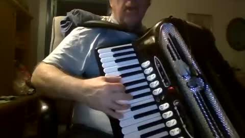 Snapshot of allanastar chatting on 10/20/25, 12:11 AllanaStar online show from 10/20/25, 12:11