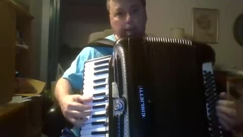 Snapshot of allanastar chatting on 06/07/26, 12:37 AllanaStar online show from 06/07/26, 12:37