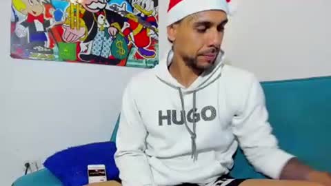 Snapshot of allanbarreto chatting on 12/17/25, 01:22 Allan online show from 12/17/25, 01:22