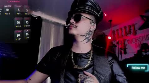   online show from 11/09/25, 04:38