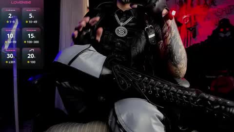   online show from 12/02/25, 06:14