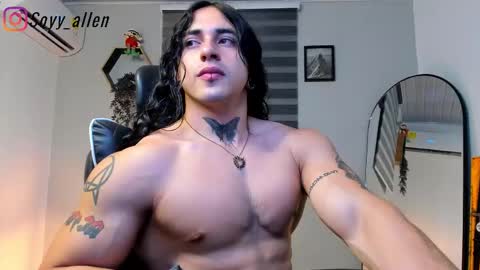 independent model 3 online show from 10/02/25, 02:07