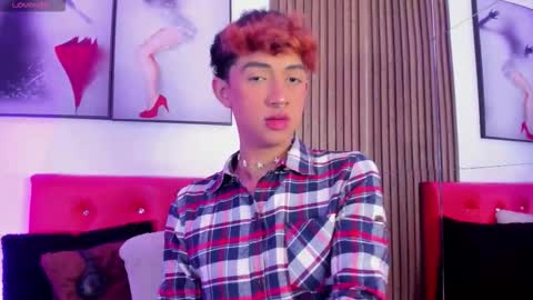 Allen online show from 10/31/25, 04:02