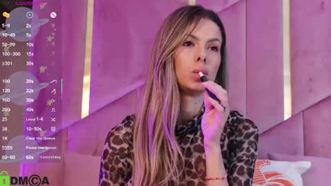 Allena online show from 10/28/25, 08:44