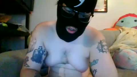 allenjaxoff703805 online show from 10/10/25, 02:16