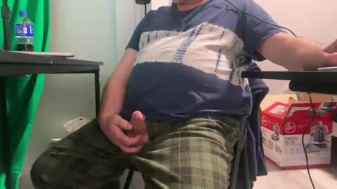 Allergictolove online show from 01/27/25, 11:22