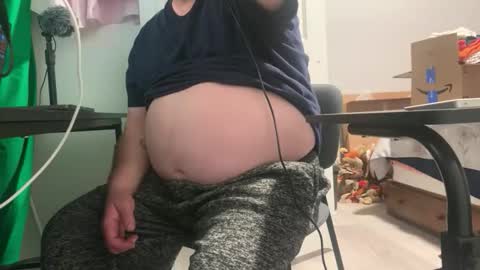 Allergictolove online show from 10/22/25, 10:42