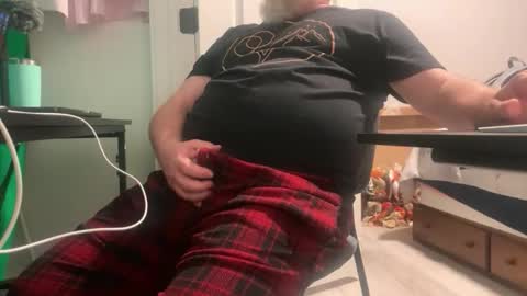 Allergictolove online show from 11/07/25, 10:10