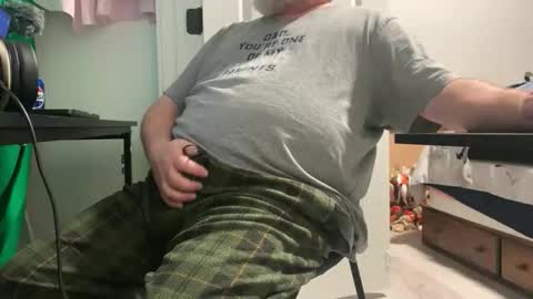 Allergictolove online show from 11/24/25, 11:59