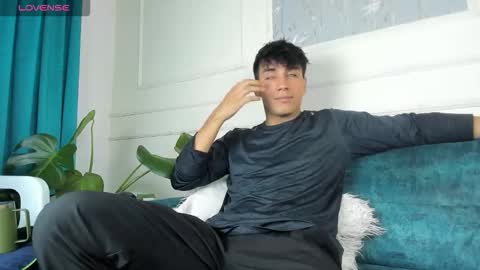 Allex online show from 12/17/25, 01:17