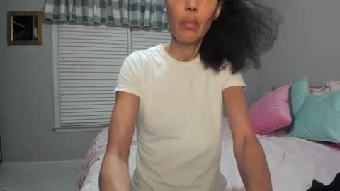 wishlist on bio online show from 03/01/25, 12:50