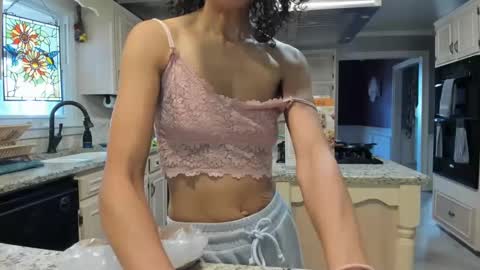 wishlist on bio online show from 03/02/25, 05:58