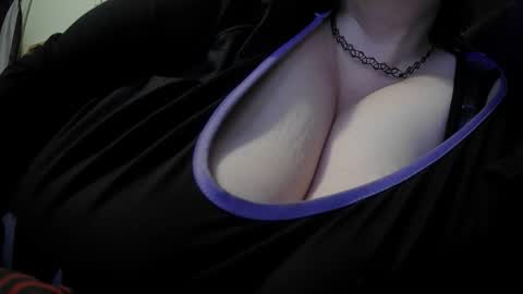 Snapshot of alli_kat78 chatting on 03/29/26, 12:49 Alli Kat online show from 03/29/26, 12:49
