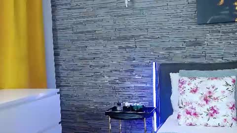 Snapshot of alliana_joy chatting on 08/04/26, 04:48 Alliana online show from 08/04/26, 04:48