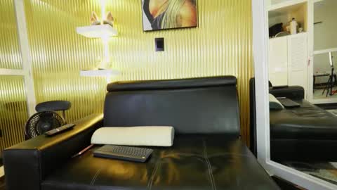 Allice online show from 12/19/25, 08:05