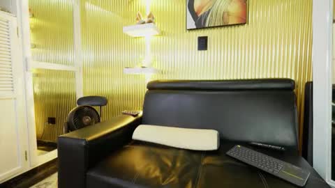 Allice online show from 12/22/25, 08:17