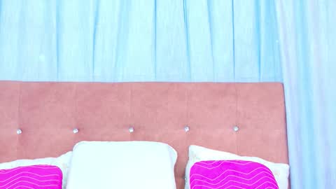 Allicia online show from 11/06/25, 07:26