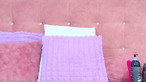 Allicia online show from 12/03/25, 07:23