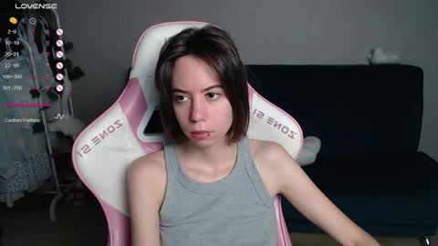 alice online show from 11/06/25, 01:28