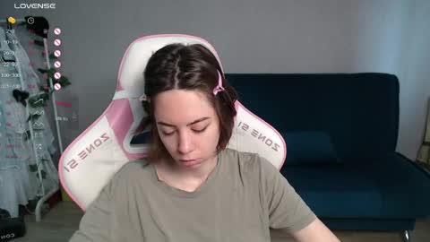 alice online show from 05/08/26, 12:38