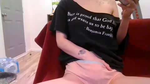 alliebearx online show from 02/03/25, 09:29