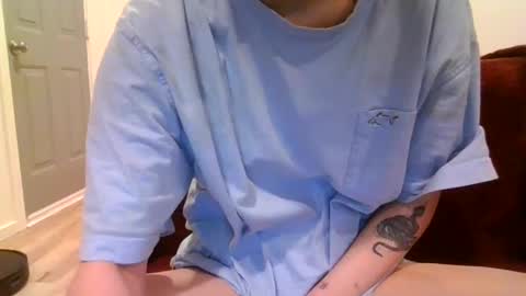 alliebearx online show from 02/19/25, 05:38