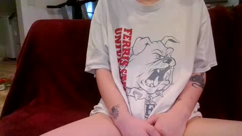 alliebearx online show from 02/26/25, 12:38