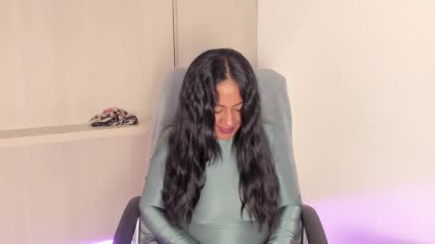 Snapshot of alliebennet chatting on 02/18/26, 08:16 ALISON online show from 02/18/26, 08:16