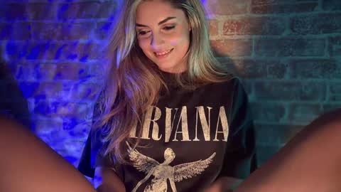 Allie online show from 12/12/24, 02:11