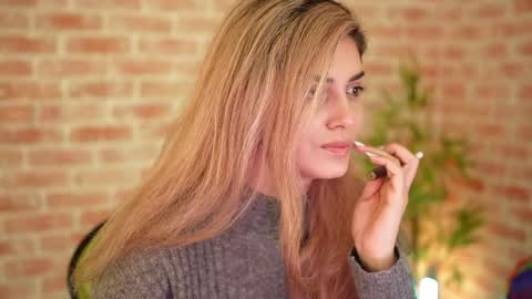 Allie online show from 12/30/24, 01:14