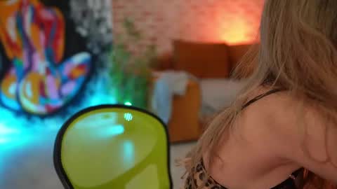 Allie online show from 02/26/25, 12:36