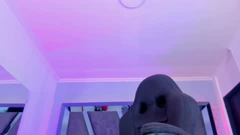    online show from 01/31/25, 04:59