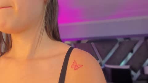    online show from 12/03/25, 10:57