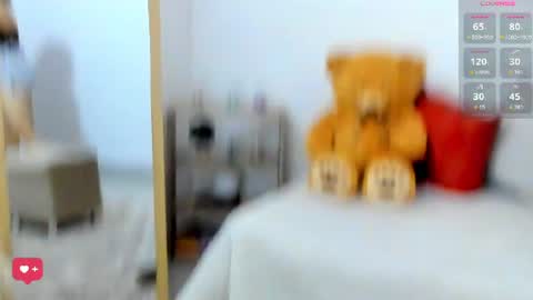    online show from 07/02/26, 12:44