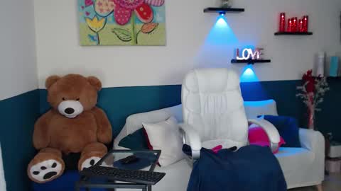 Alli online show from 03/09/26, 08:57