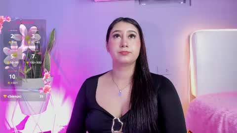 Snapshot of allison_peach chatting on 06/22/26, 08:50 Alisson online show from 06/22/26, 08:50