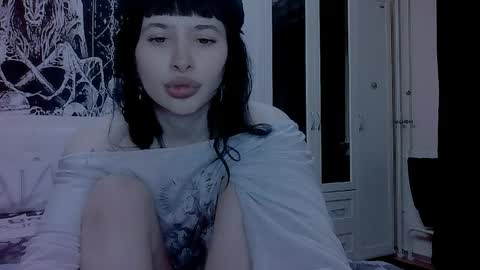 Alis online show from 04/21/26, 08:34