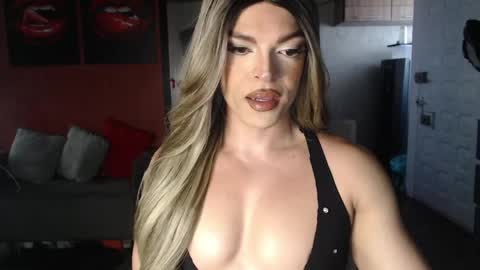 Allison Victoria online show from 05/10/26, 01:16