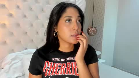 Snapshot of allisonfoster_ chatting on 03/01/25, 07:37 Allison online show from 03/01/25, 07:37