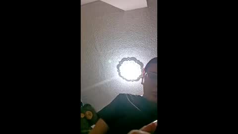 Snapshot of allisonlove_88 chatting on 01/18/26, 03:21 ALLISON online show from 01/18/26, 03:21