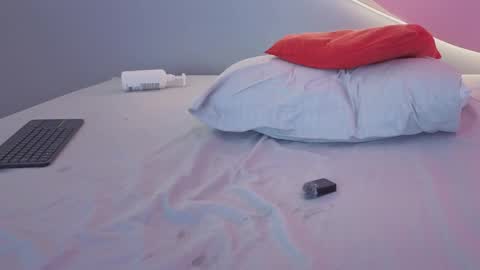Alli  online show from 06/03/26, 02:33