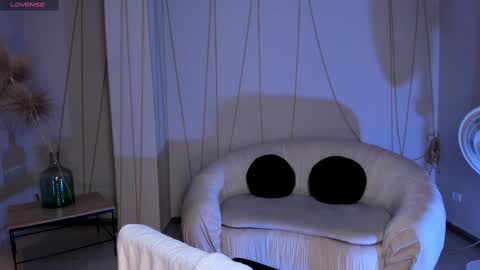 Allison Rogers online show from 02/20/25, 03:23