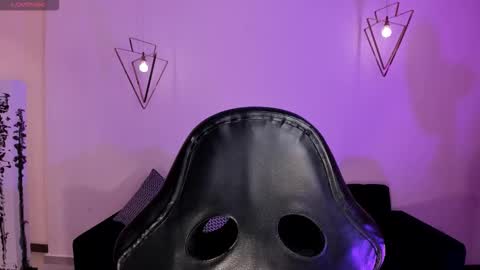 Allison Rogers online show from 10/03/25, 03:03