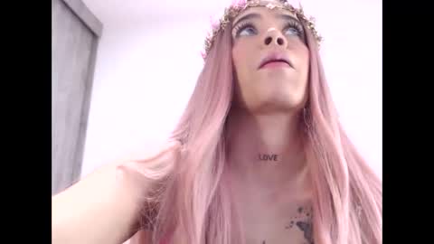 Salome  online show from 04/26/26, 06:22