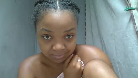 allizida01 online show from 01/07/26, 11:51