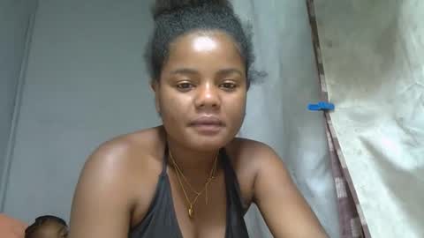 allizida01 online show from 01/10/26, 06:53