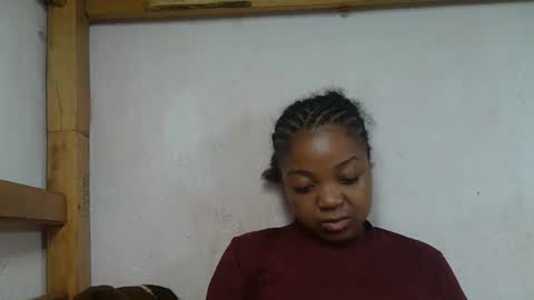 allizida01 online show from 02/04/26, 06:25